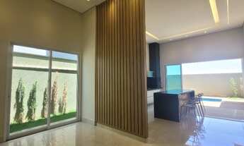 Imagem 3: Venda de Casa em Condomínio de Luxo em Ribeirão Preto-SP, 4 suítes, 200m², Loteamento Terr