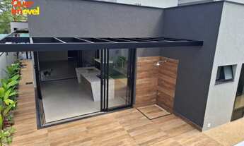 Imagem 2: Casa em Condomínio de Luxo na Vila do Golf em Ribeirão Preto-SP: 4 Quartos, 2 Suítes, 2 Sa