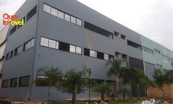 Imagem 4: Galpão Comercial com 3 Salas, 4 Banheiros e 10 Vagas de Garagem em Cravinhos-SP - 1.550,00