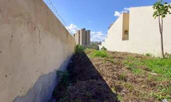 Imagem 2: Terreno à venda em Ribeirão Preto-SP, bairro Alto da Boa Vista, com 320m² de área. Venha c