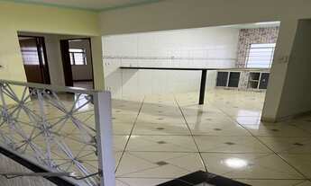 Imagem 5: VENDE-SE SOBRADO COM 02 PONTOS COMERCIAIS NO TÉRREO No bairro Santa Luzia, em avenida que