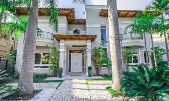 Imagem: Luxuosa Casa em Condomínio à Venda em