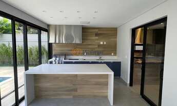 Imagem: Casa de Luxo em Condomínio 4 Quartos