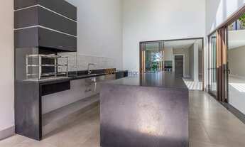 Imagem 4: Imponente residência em condomínio de luxo em Campinas-SP, com 4 suítes e 6 vagas de garag