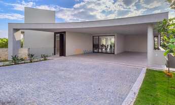 Imagem 7: Imponente residência em condomínio de luxo em Campinas-SP, com 4 suítes e 6 vagas de garag