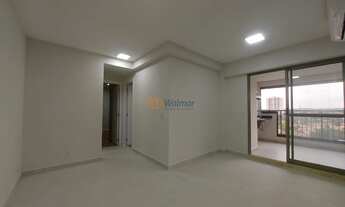 Imagem 6: Apartamento à Venda em Campinas-SP: 2 Quartos, 2 Suítes, 3 Salas, 3 Banheiros e 2 Vagas de