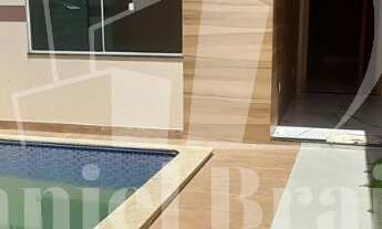 Imagem 4: Casa 3 dormitórios sendo 2 suítes, com Closet, Piscina e Churrasqueira