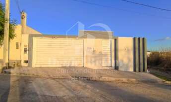 Imagem 2: Casa alto padrão com 3 quartos sendo 2 suítes, piscina e churrasqueira no Parque Verde