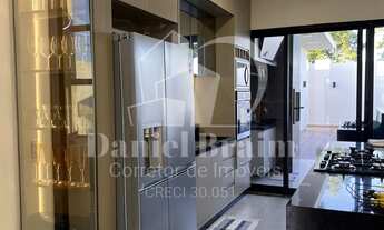 Imagem 7: Casa com 4 dormitorios sendo 1 suite master com closet no Parque das Águas