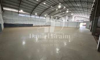 Imagem: Galpões com mais de 1.000 m2 cada no bairro