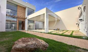 Imagem 4: Sobrado com 4 quartos Piscina e Churrasqueira