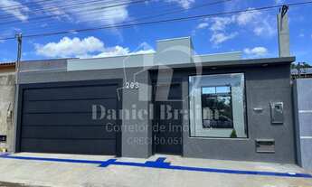 Imagem 1: Casa com piscina à venda no bairro Jardim Vitória