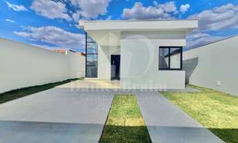 Imagem: Casa a venda no bairro Jardim Madri em Barreiras