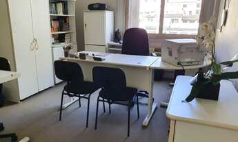 Imagem: Sala comercial ampla e bem localizada, pronta