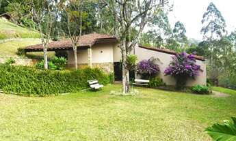 Imagem: Casa de alto padrão com 4 quartos em setor