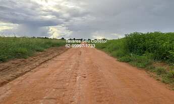 Imagem 2: Fazenda à venda em Jussara-GO: oportunidade única no bairro com infraestrutura completa!