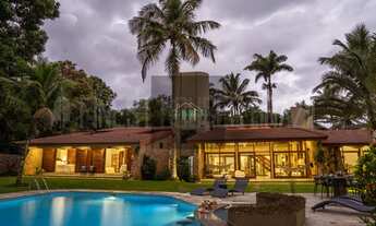 Imagem 4: Casa em Ubatuba a Beira Mar com 6 suítes , na praia Domingas Dias