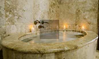 Imagem 6: Casa de Luxo em Condomínio à Venda em Ubatuba-SP, Bairro Tenório: 9 Quartos, 9 Suítes, 3 S