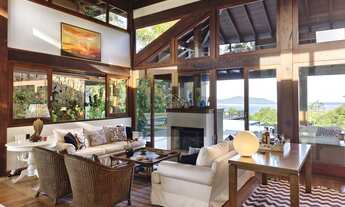 Imagem 5: Casa de luxo em condomínio na cidade de Ubatuba-SP, Praia Brava : 4 quartos, 4 suítes, 3 s