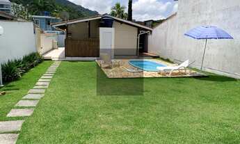 Imagem 5: Impecável casa à venda em Ubatuba-SP, bairro Toninhas: 2 quartos, 1 sala, 1 banheiro, 2 va