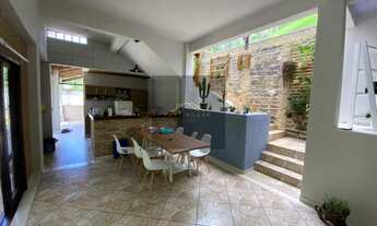 Imagem: Casa à Venda em Ubatuba-SP, Bairro Horto