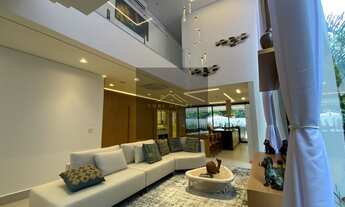 Imagem 2: Casa de Luxo em Condomínio na Riviera - Bertioga-SP: 7 quartos, 7 suítes, 2 salas, 9 banhe