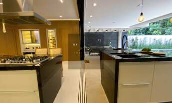 Imagem 7: Casa de Luxo em Condomínio na Riviera - Bertioga-SP: 7 quartos, 7 suítes, 2 salas, 9 banhe