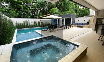 Imagem 3: Casa de Luxo em Condomínio na Riviera - Bertioga-SP: 7 quartos, 7 suítes, 2 salas, 9 banhe