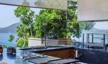 Imagem 6: Casa de luxo em condomínio à venda em Ubatuba-SP, bairro Toninhas, 5 quartos, 5 suítes, 3