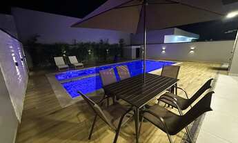 Imagem 7: Imóvel de luxo no Centro de Bertioga-SP: Casa em Condomínio com 4 suítes, 3 salas e 258m²