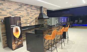 Imagem 2: Imóvel de luxo no Centro de Bertioga-SP: Casa em Condomínio com 4 suítes, 3 salas e 258m²