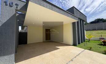 Imagem 2: Casa térrea no Cataguá Way Sul em Taubaté ? 3 dormitórios, suíte com closet, área gourmet