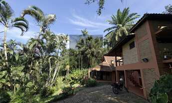 Imagem 5: Casa à venda em Ubatuba-SP, bairro Fortaleza: 5 quartos, 2 suítes, 2 salas, 4 banheiros, 5