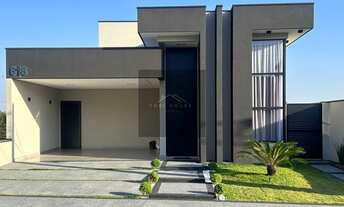 Imagem: Casa em condomínio de luxo com 3 quartos