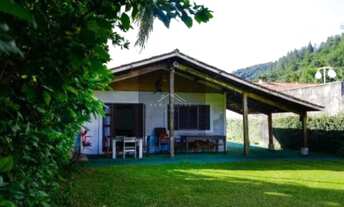 Imagem: Casa em Condomínio à Venda em Caraguatatuba-SP