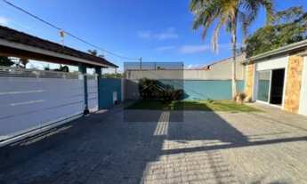 Imagem 3: Casa de 3 quartos e 1 suíte na Praia das Palmeiras, Caraguatatuba-SP, com 200m² e 3 vagas