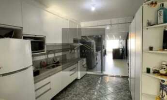 Imagem 7: Casa de 3 quartos e 1 suíte na Praia das Palmeiras, Caraguatatuba-SP, com 200m² e 3 vagas