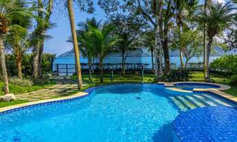 Imagem: Magnífica Casa em Condomínio à Venda