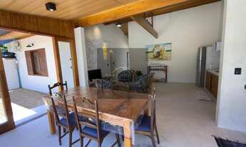 Imagem 3: Casa à venda em Ubatuba-SP, 3 quartos, 1 suíte, 2 salas, 3 banheiros e 140m² de área na Ba