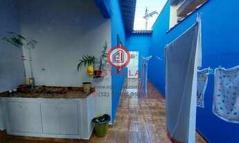 Imagem 6: Imperdível oportunidade: Casa à venda no Centro de Jacareí-SP, com 2 quartos, 1 suíte, 1 s