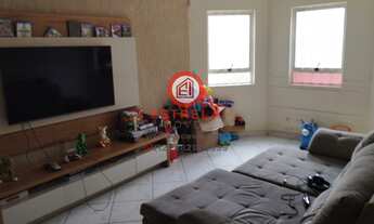 Imagem 4: Casa à venda em Jacareí-SP: 3 quartos, 1 suíte, 2 salas, 4 banheiros, 3 vagas de garagem e