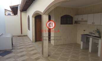 Imagem 7: Casa de Alto Padrão para Venda ou Locação em Jacareí-SP, Jardim Santa Maria: 7 Quartos, 2