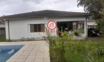 Imagem 1: Imóvel à venda em Caraguatatuba-SP no Jardim Casa Branca: 3 quartos, 1 suíte, 1 sala, 1 ba