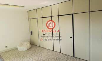 Imagem 2: Excelente oportunidade de locação de sala comercial de 54m² com 2 vagas de garagem no Cent