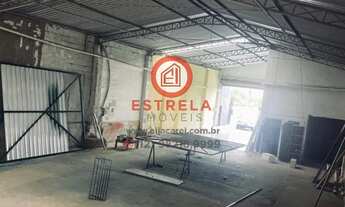 Imagem 5: Galpão Comercial à Venda em Jacareí-SP, Jardim Colinas: 1 Sala, 2 Banheiros, 3 Vagas de Ga