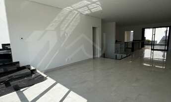 Imagem 6: Imperdível casa à venda em Cajamar-SP, bairro Portais (Polvilho) - 3 quartos, 3 suítes, 2