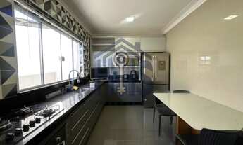 Imagem: CASA RESIDENCIAL em SÃO JOSÉ DOS CAMPOS