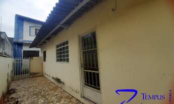 Imagem: Imperdível Casa e Sobrado nos fundos à