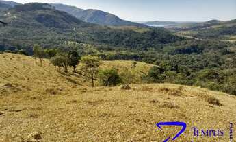 Imagem 3: Fazenda à venda em Ilicinea-MG, bairro Fazenda: 3 quartos, 1 sala, 1 banheiro, 1 vaga de g