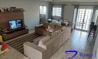 Imagem 3: Casa à venda em Campinas-SP: 3 quartos, 1 suíte, 8 salas, 3 banheiros, 250m² na Vl Nova Te